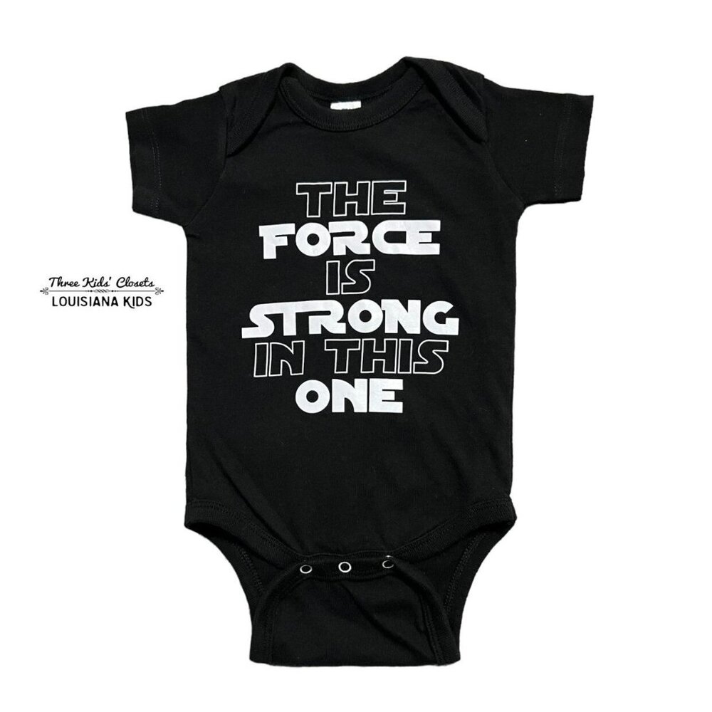 Small Shop 6m Star Wars The Force Is Strong Onesie Bodysuit